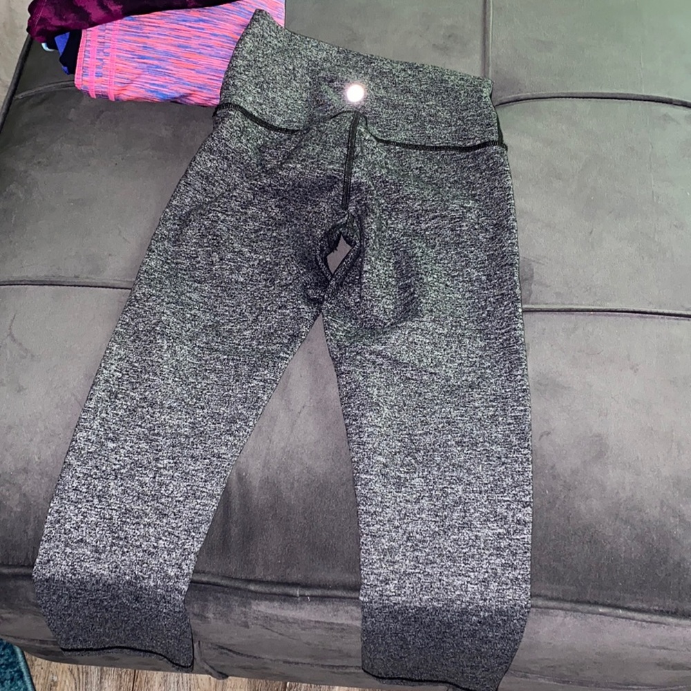 Lululemon leggings cropped